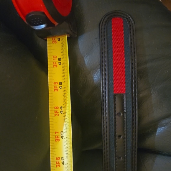 Gucci "Bee"Placard Belt:Green and Red Stripe onto leather - Picture 4 of 14